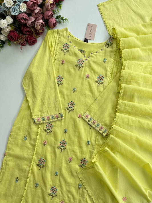 21029 Beautiful embroidered mul cotton suit