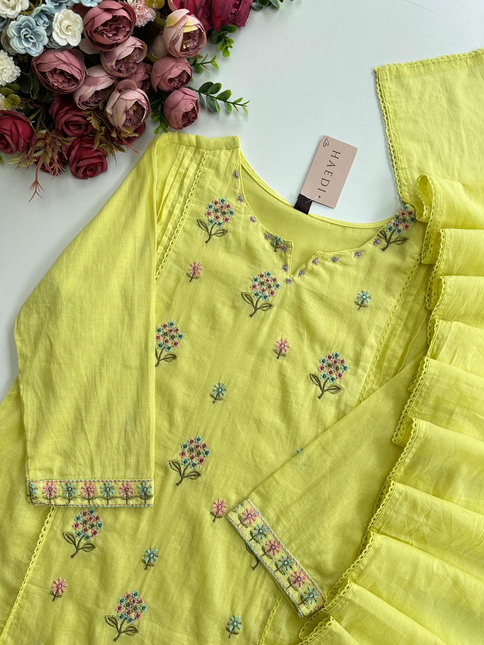 21029 Beautiful embroidered mul cotton suit