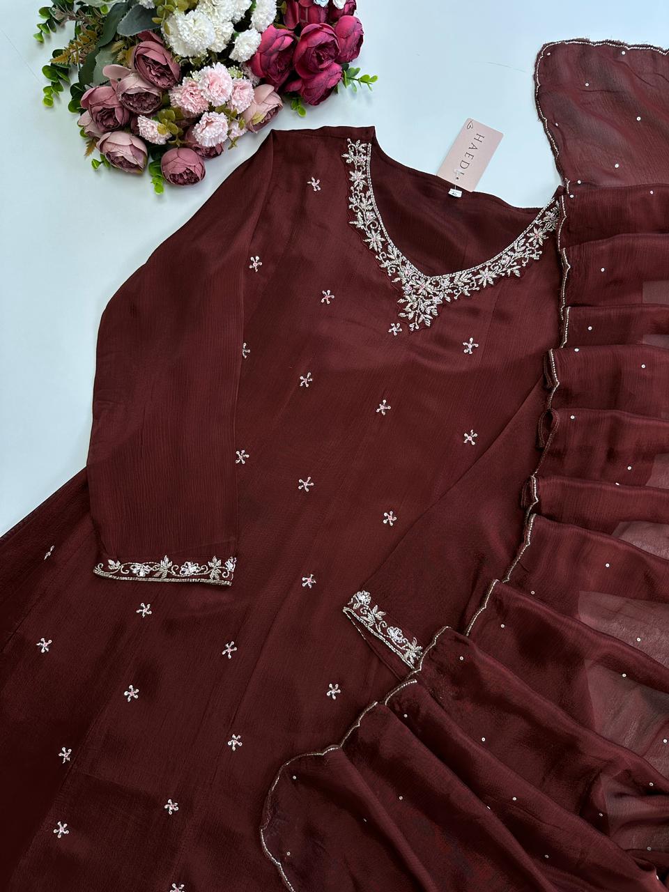 21009 Beautiful partwear gown with handwork
