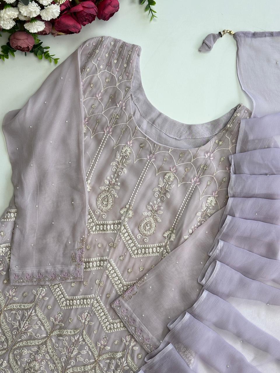 13187 CMD Beautiful partywear gown & palazzo