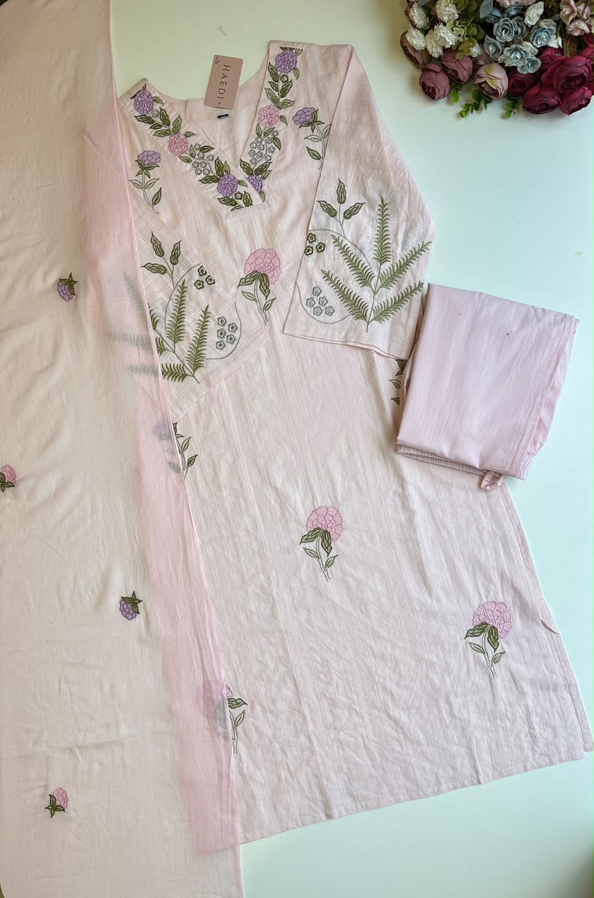 21015 Beautiful embroidered cotton suit