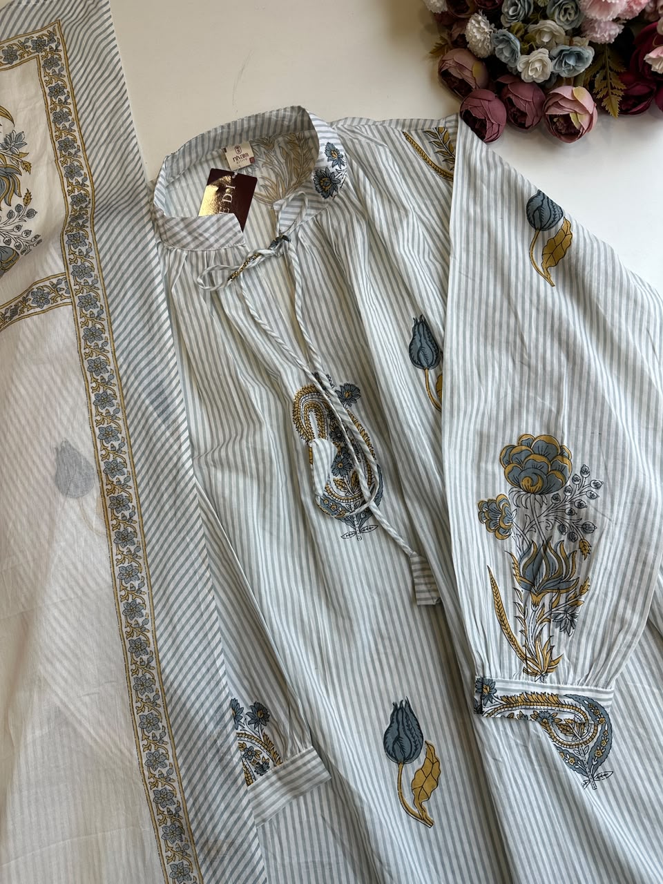 21091/CMD 58795 Beautiful cotton  suit