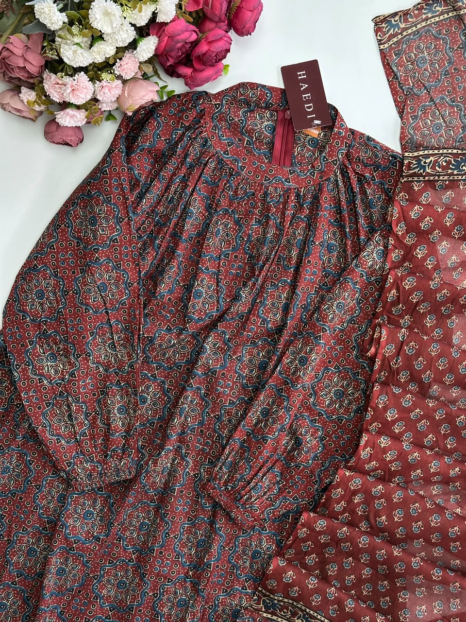 21041 Beautiful cotton suit