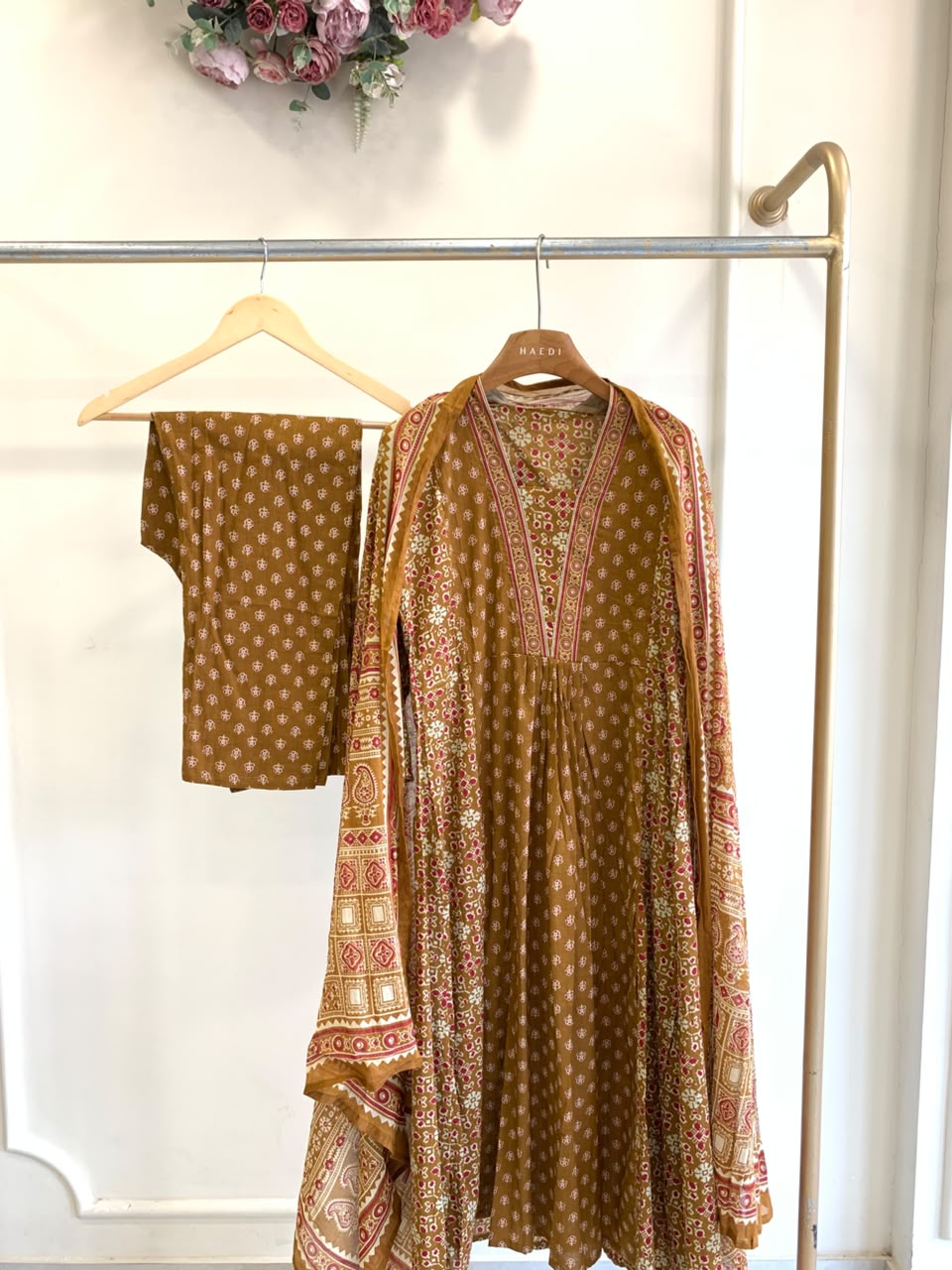 CMD 58757 Beautiful cotton anarkali set