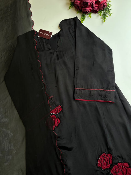 21222 Beautiful designer suit