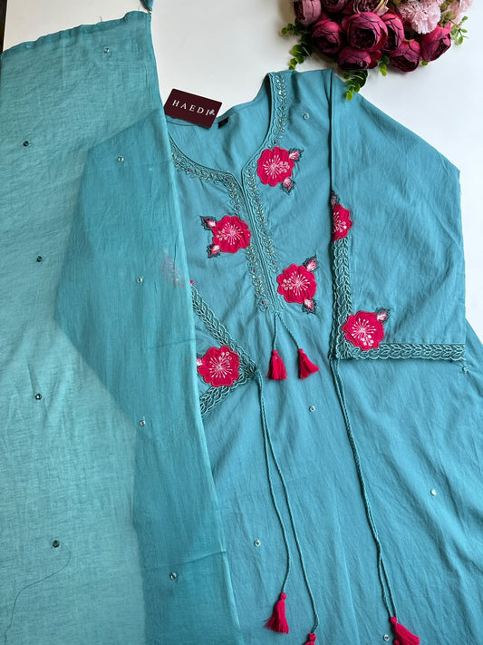21211 Beautiful cotton suit
