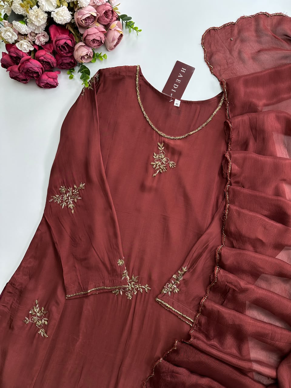21300 Beautiful handworked partywear suit
