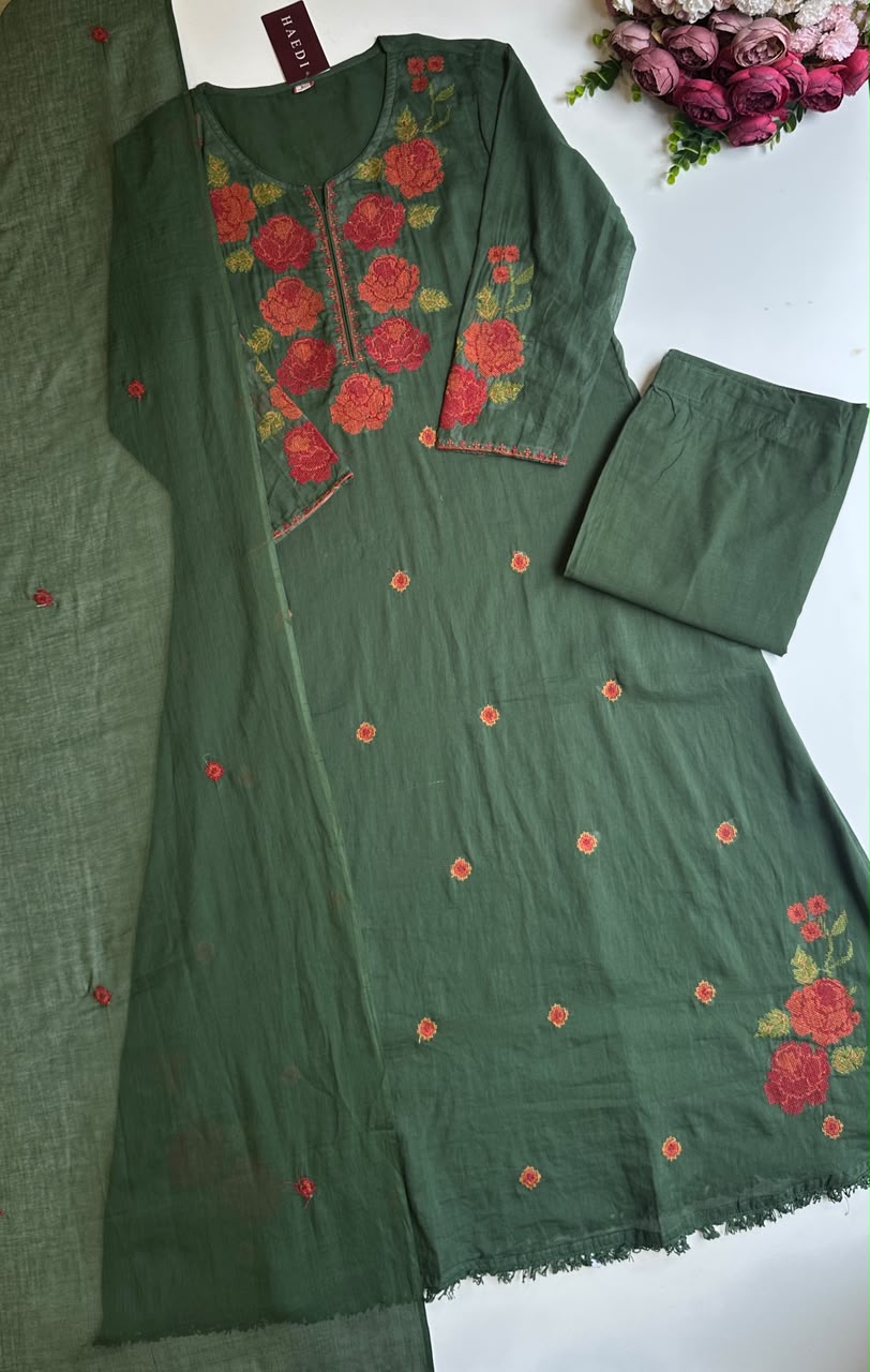 21237 Beautiful mulcotton Aline suit