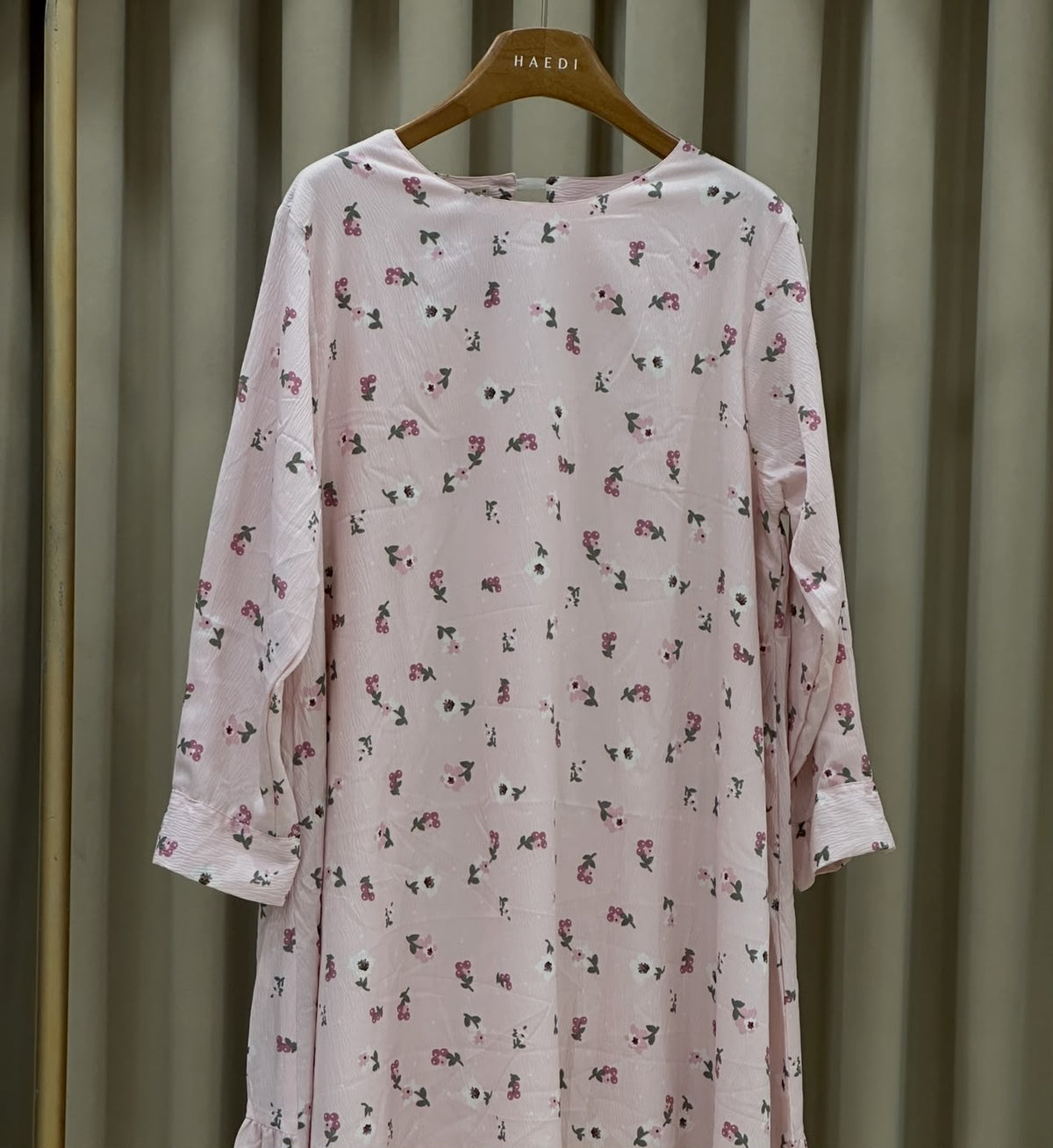 16840 Dress