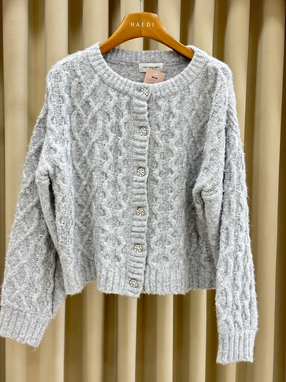 20158 Beautiful sweat t shirt