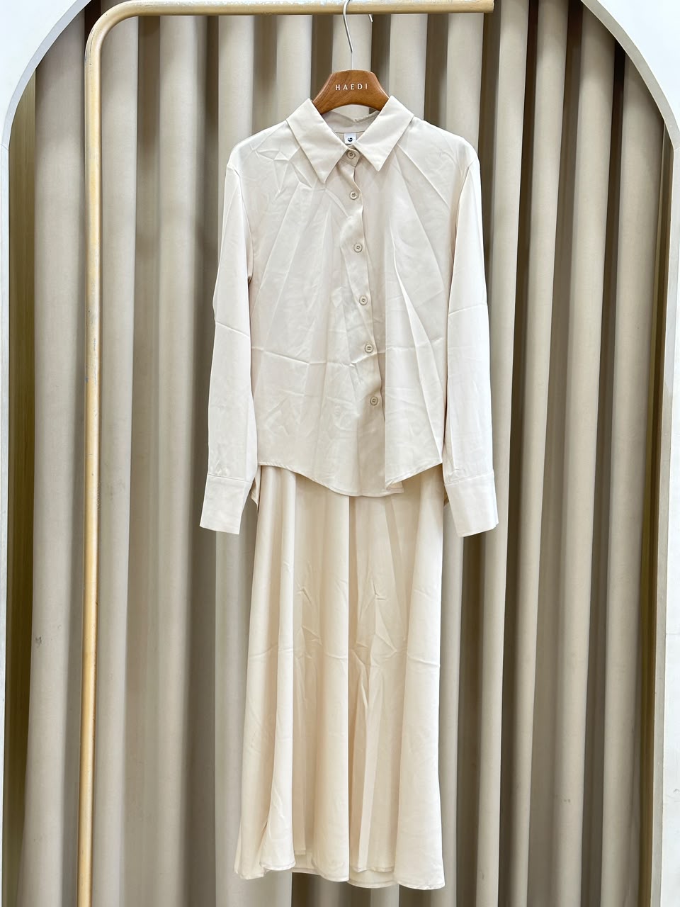 18354 Beautifull shirt & gown
