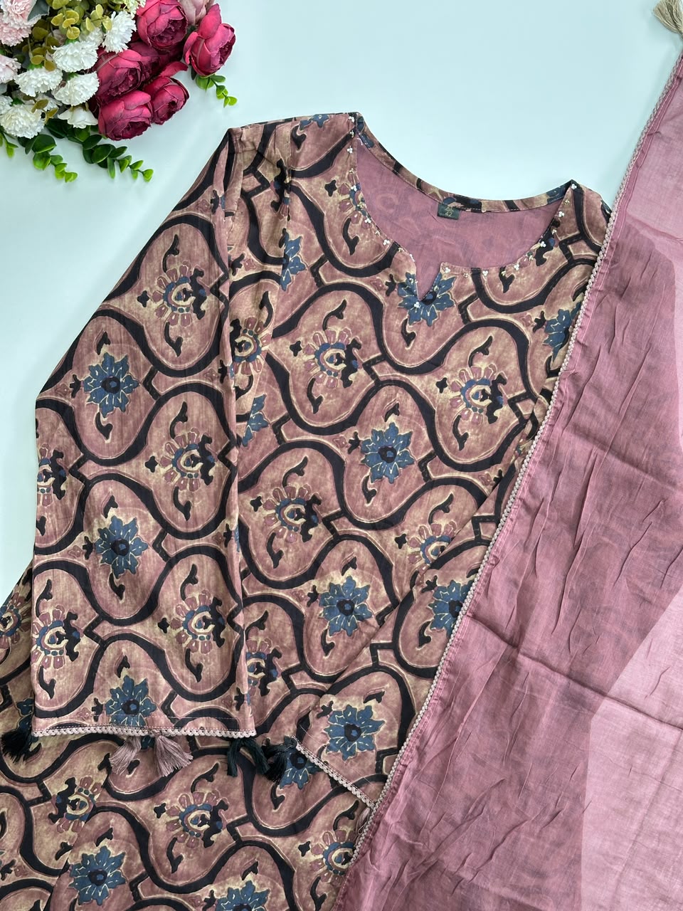 21405 Beautiful loose fitted cotton suit