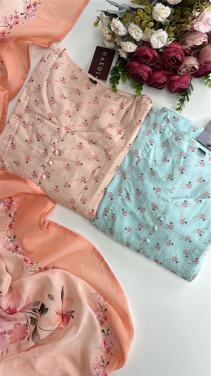 21375/21411 Beautiful floral suit
