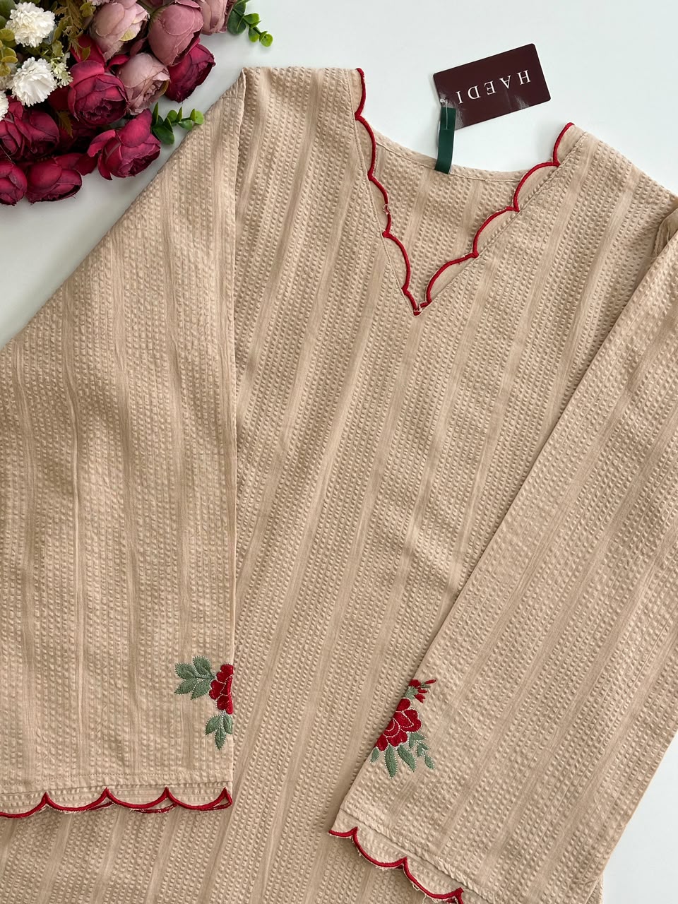 21389 embroidered kurta with pant set