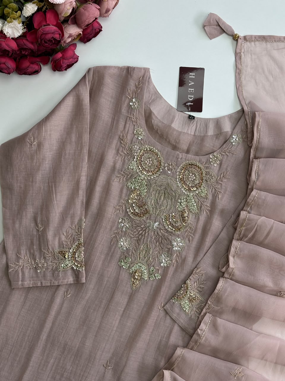 21392 Premium mul chanderi suit