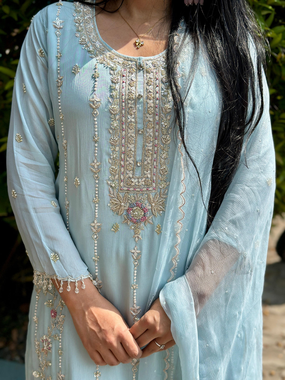 16548 Premium Chinnon heavy partywear