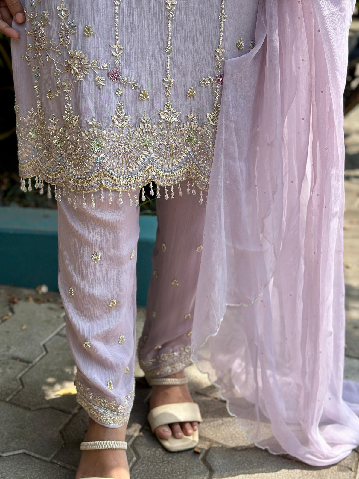 16548 Premium Chinnon heavy partywear