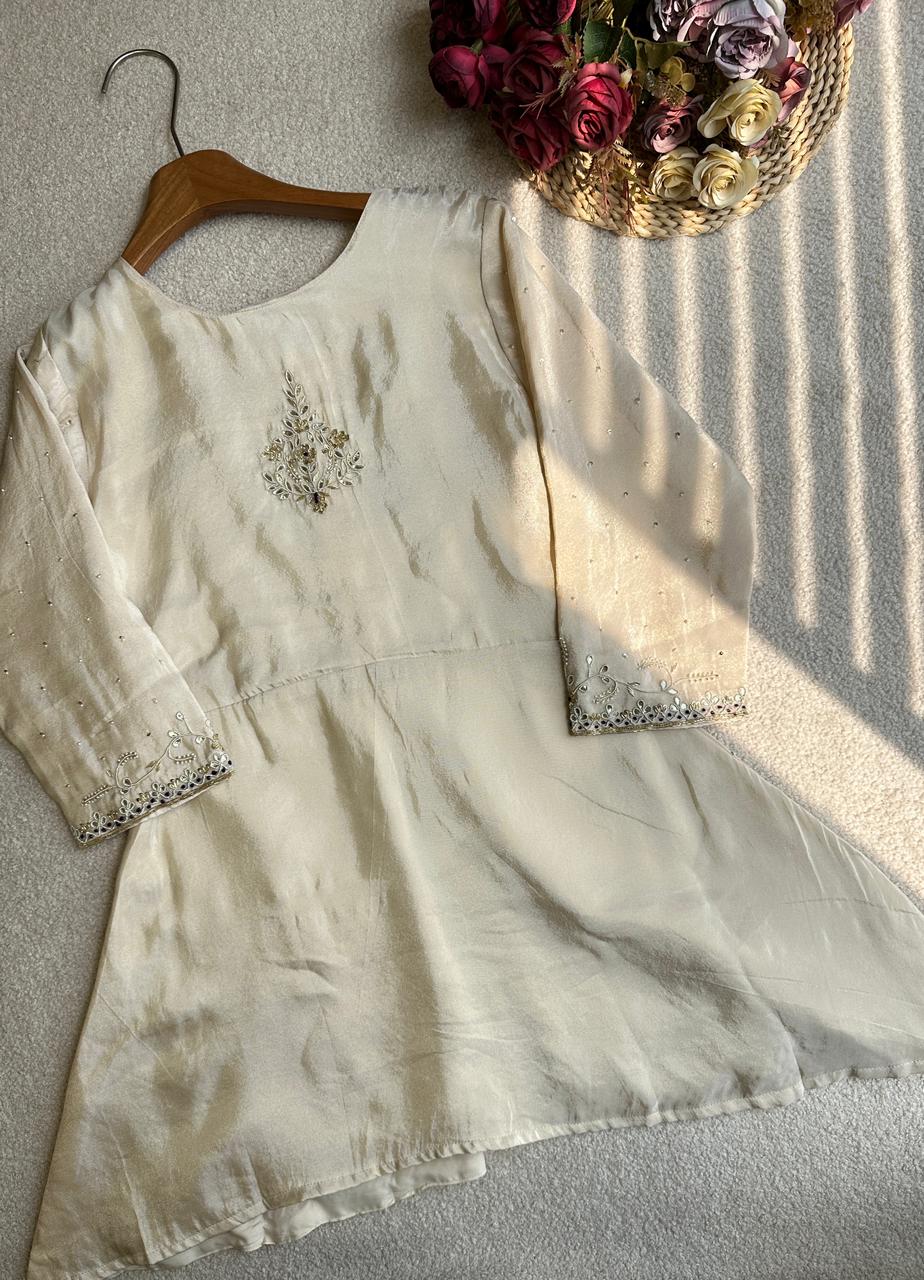 19362 Beautiful Peplum palazzo set