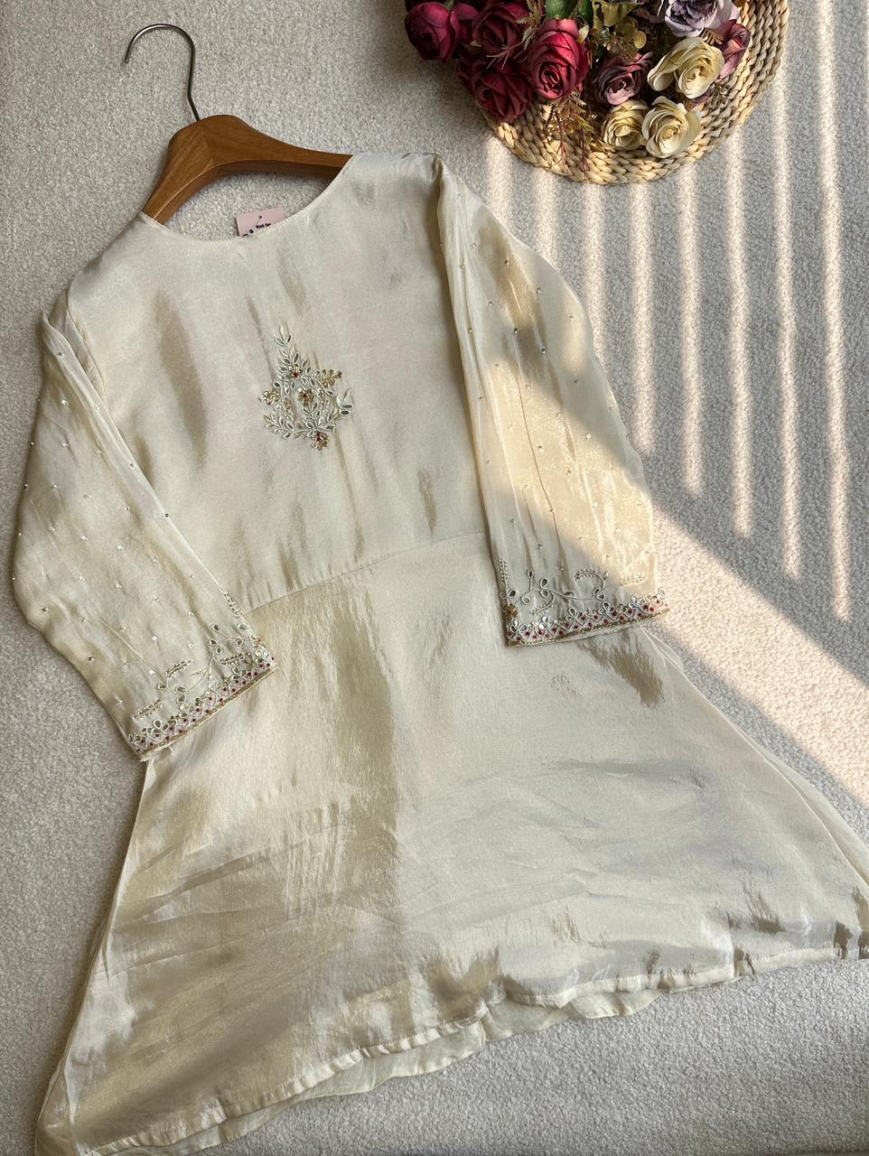 19362 Beautiful Peplum palazzo set
