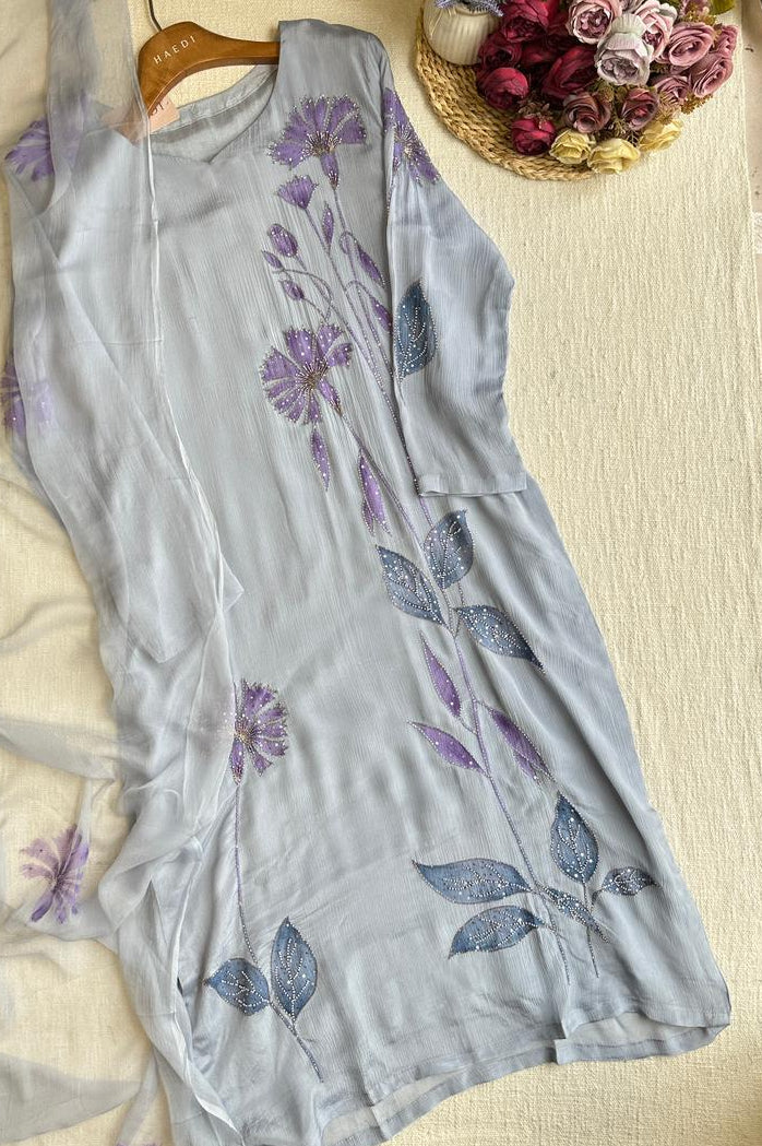 19405 Premium partywear suit
