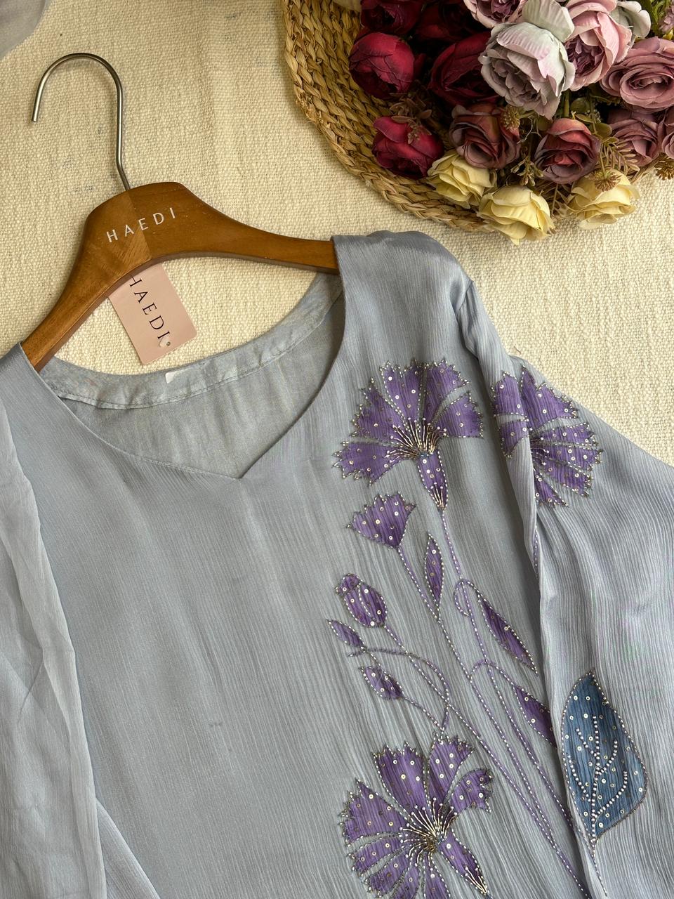 19405 Premium partywear suit