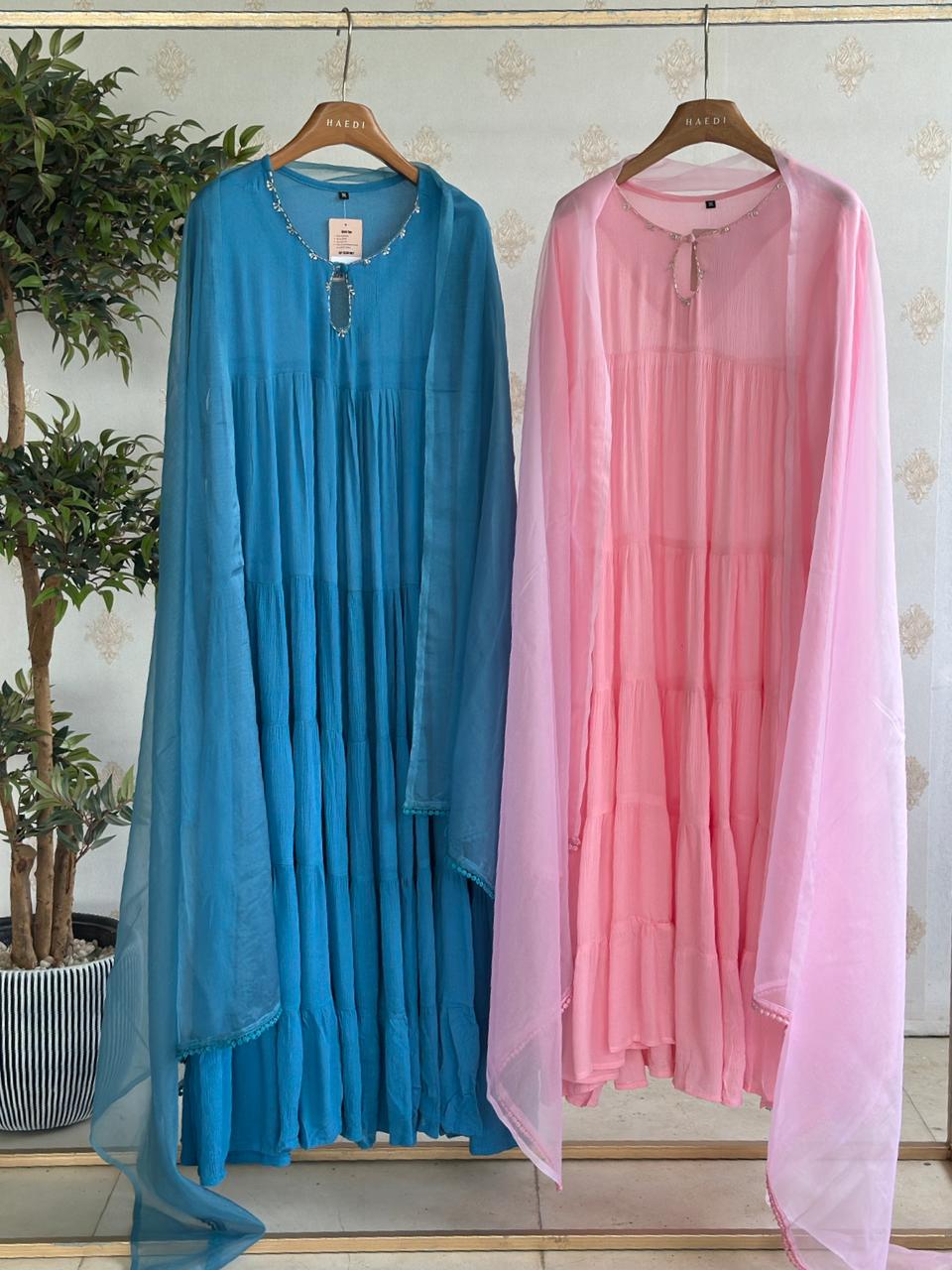 19698  / CMD 57655 Beautiful Tiered Aanarkali