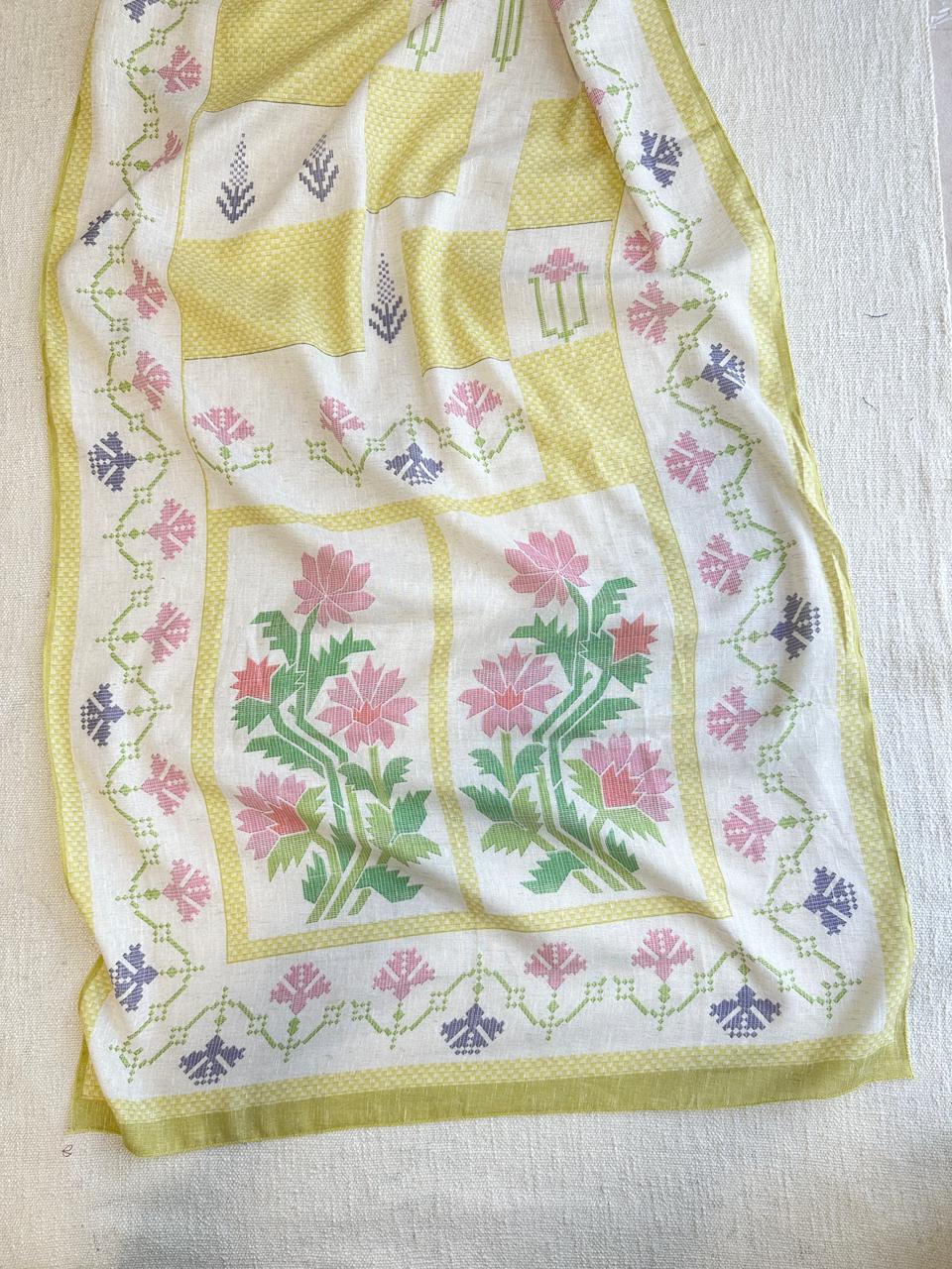 19820 Beautiful cotton check suit
