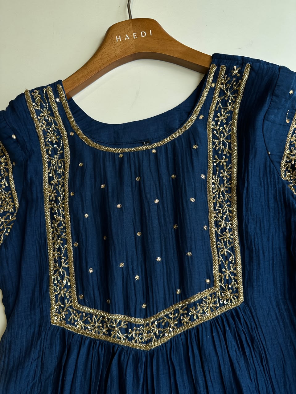 20897 /CMD 58665 Premium handworked malai chanderi suitJ