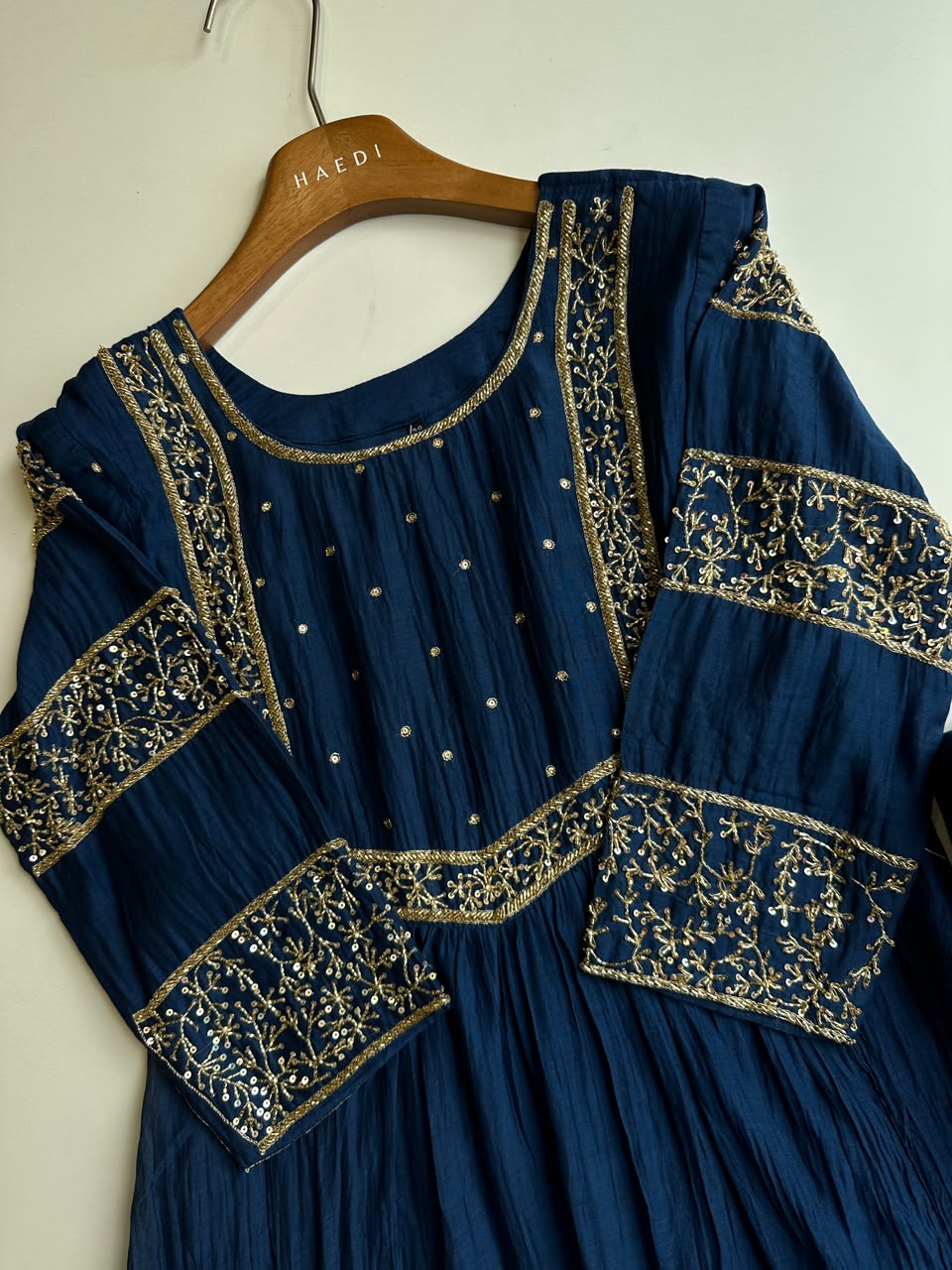 20897 /CMD 58665 Premium handworked malai chanderi suitJ