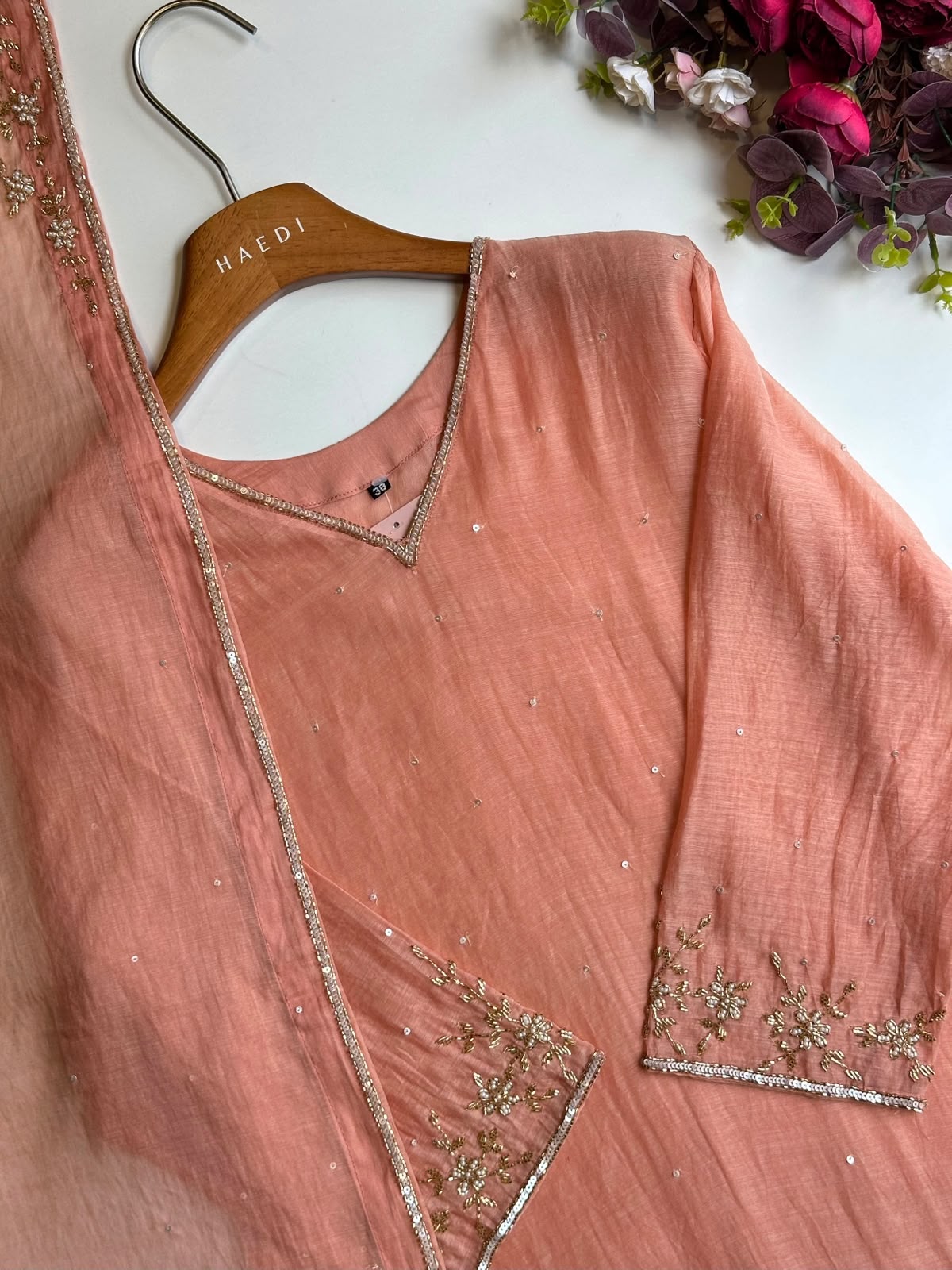 21030 Premium mulchanderi suit