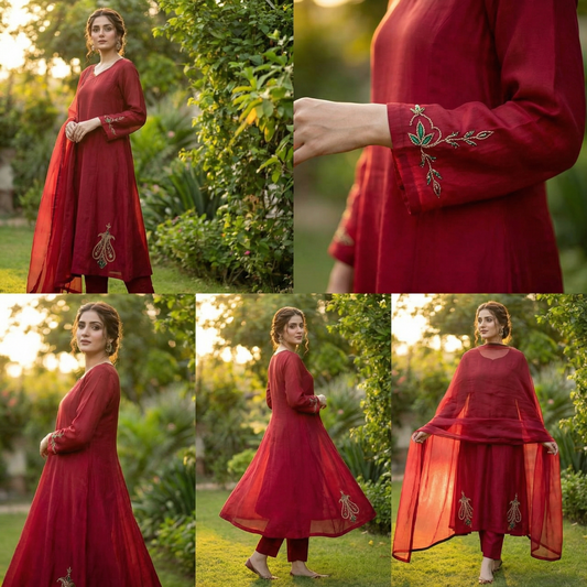 19106 Beautiful designer organza suit