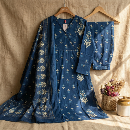 18947 Beautiful Cotton suit