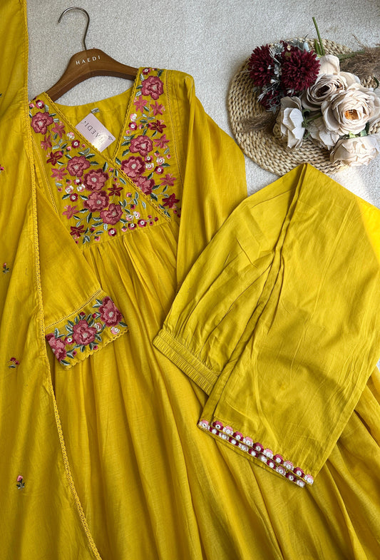 18913 Mul cotton Anarkali Suit